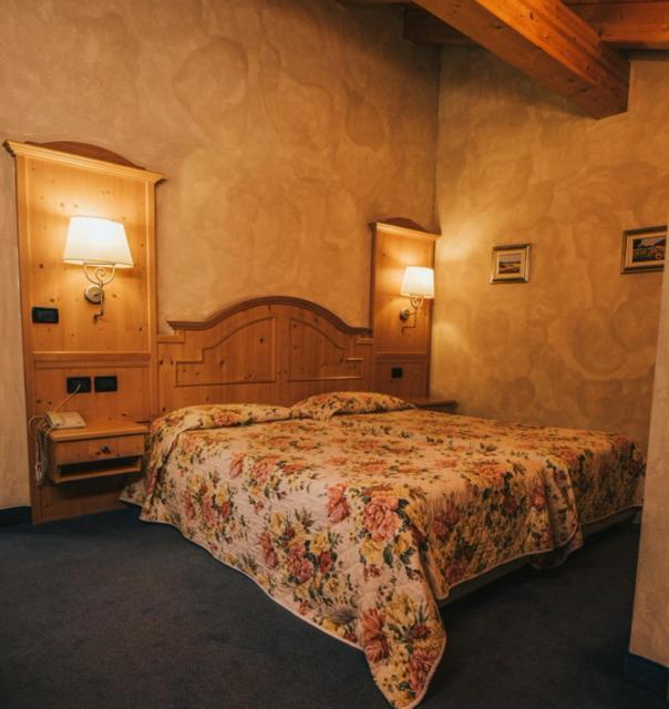 פיירה די פרימיירו Hotel Primiero מראה חיצוני תמונה